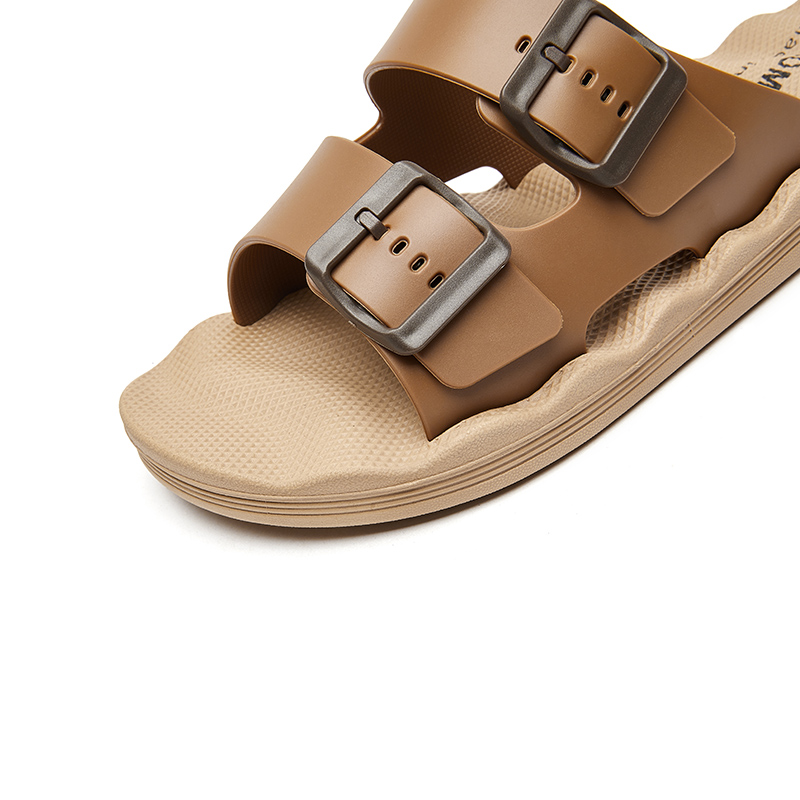 ユニセックス調節可能なバックル付きEVAスリッパ、超ソフト軽 - Kids Outdoor Water のレビューと価格