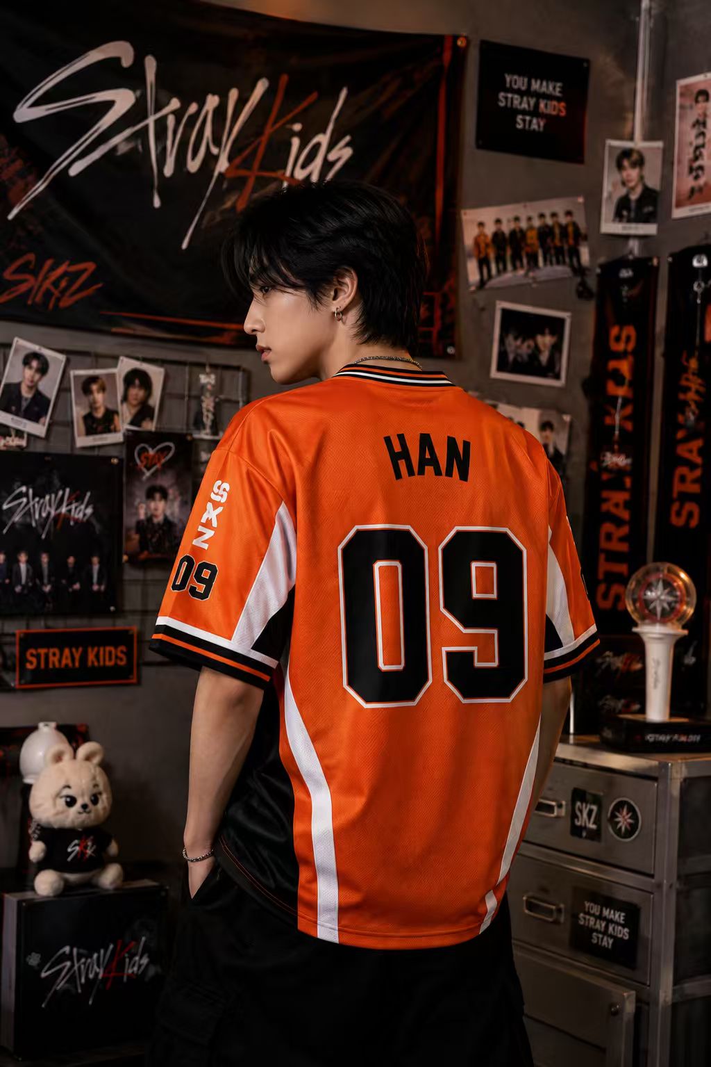 2026 SKZ Stray Kids Run It Wor - Outdoor Kids In An Inside World のレビューと価格