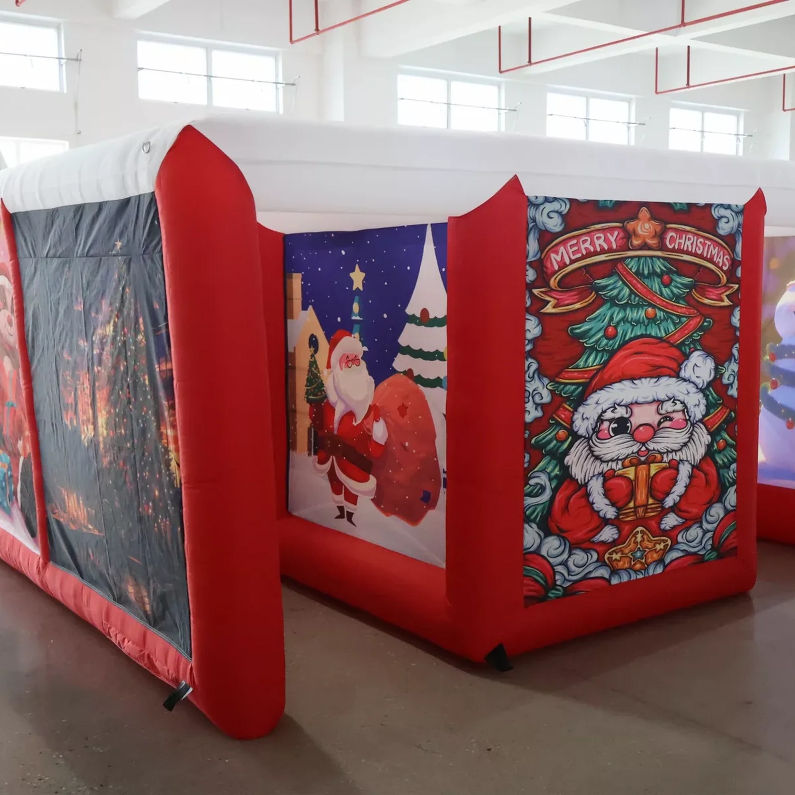 屋外用赤色カバー付きインフレータブル迷路 4×6m 13×2 - Kids Outdoor Venues のレビューと価格
